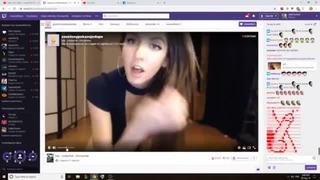 Twitch streamer se masturba y se corre antes de que le cierren el canal. (más porno de ella acá: http://mitly.us/4o8g)